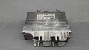 Volkswagen Polo III 6N 6N2 6NF Sterownik / Moduł ECU 0261200796