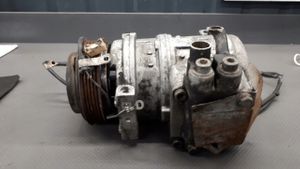 BMW 7 E32 Compressore aria condizionata (A/C) (pompa) 1382768