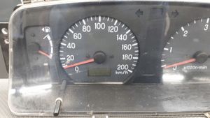 Mitsubishi Pajero Compteur de vitesse tableau de bord MR590140