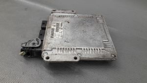 Citroen C8 Calculateur moteur ECU 0281011800