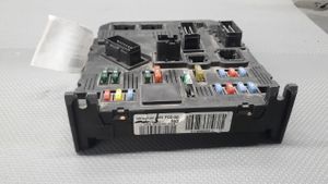 Citroen C3 Module de fusibles 9653667380