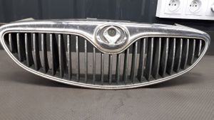 Mazda Xedos 6 Grille calandre supérieure de pare-chocs avant 90g172