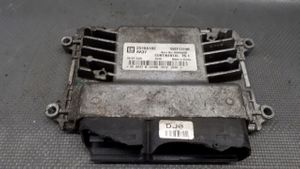 Chevrolet Cruze Calculateur moteur ECU 25186182