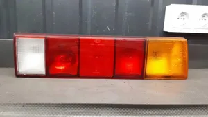 Volkswagen Santana Lampa tylna 326945112