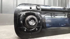 Fiat Panda III Unité principale radio / CD / DVD / GPS 735589325