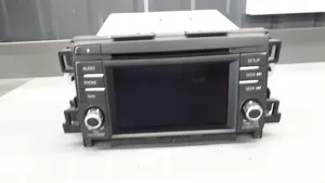 Mazda 323 Unité principale radio / CD / DVD / GPS CV-VM42F1JM