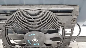 BMW 5 E39 Ilmastointilaitteen kondenssipuhallin (A/C) 