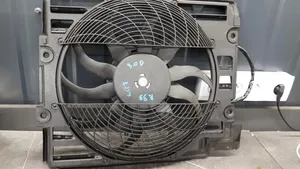 BMW 5 E39 Ilmastointilaitteen kondenssipuhallin (A/C) 