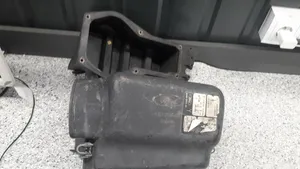 Ford Sierra Boîtier de filtre à air 83TF-9600-AA