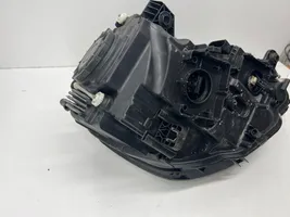 Audi A6 S6 C7 4G Lampa przednia 8V0941005