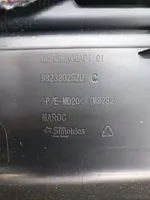 Peugeot 208 Verkleidung Heckklappe Kofferraumdeckel 98232025ZD