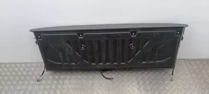 Renault Alaskan Panel trasero del maletero de la caja de pick-up 