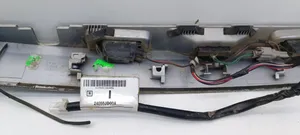 Nissan Qashqai Takaluukun rekisterikilven valon palkki 90810JD