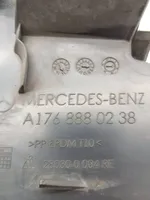 Mercedes-Benz A W176 Välijäähdyttimen ilmanohjauksen ilmakanava A1768880238