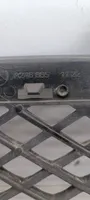 Mercedes-Benz B W246 W242 Etupuskurin alempi jäähdytinsäleikkö A2468851122