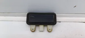 Mercedes-Benz CLS C218 X218 Przełącznik / Przycisk otwierania klapy bagażnika 2218702410