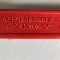 Mercedes-Benz R W251 Varoituskolmio A1648900097