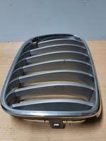 BMW 7 F01 F02 F03 F04 Grille calandre supérieure de pare-chocs avant 7210726