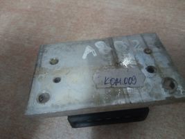 Audi 80 90 B2 Amplificatore centralina di accensione 211905351D