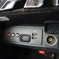 Ford Mondeo MK I Center console 
