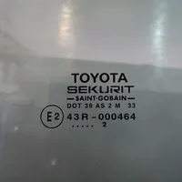Toyota Yaris Verso Szyba drzwi przednich 
