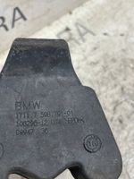 BMW X5 E70 Jäähdyttimen kehyksen suojapaneelin kiinnike 7598791