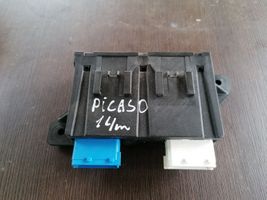 Citroen C4 II Picasso Sterownik / Moduł elektrycznej klapy tylnej / bagażnika 9800162780