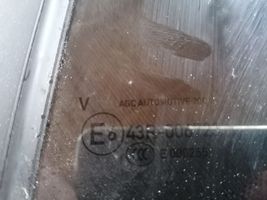 Peugeot 208 Fenêtre latérale vitre arrière 9823187780