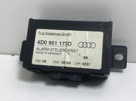 Audi A8 S8 D3 4E Hälytyksen ohjainlaite/moduuli 4D0951173D