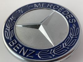 Mercedes-Benz C W204 Logotipo/insignia/emblema del fabricante 2048170616