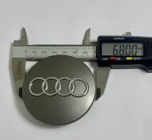Audi Q3 8U Original wheel cap 8D0601170