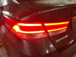 KIA Optima Lampy tylnej klapy bagażnika 92403D4