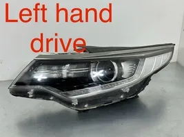 KIA Optima Lampa przednia 92101D4190