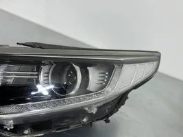 KIA Optima Lampa przednia 92101D4190