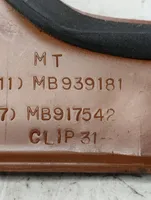 Chrysler Sebring (FJ - JX) Vaihteenvalitsimen kehys verhoilu muovia Mb939181