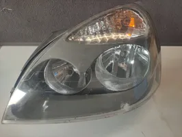 Renault Clio II Lampa przednia 085511147L