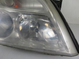 Opel Signum Lampa przednia 