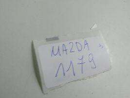 Mazda 323 F Console centrale, commande chauffage/clim 