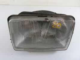 Skoda 105, 120 (742) Lampa przednia 