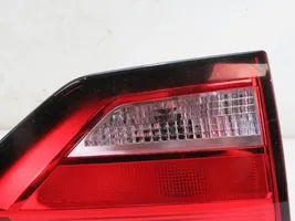 Audi A4 S4 B9 8W Lampa tylna 