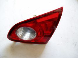 Nissan Qashqai+2 Takaluukun takavalot 26550JD800