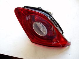 Volkswagen PASSAT CC Lampy tylnej klapy bagażnika 3C8945094D