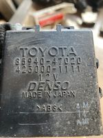 Toyota Prius (XW30) Relais d'essuie-glace 8594047020