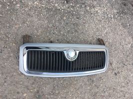 Skoda Fabia Mk1 (6Y) Maskownica / Grill / Atrapa górna chłodnicy 6Y0853668B