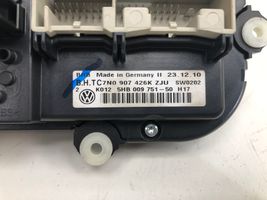 Volkswagen PASSAT B7 Ilmastoinnin ohjainlaite 