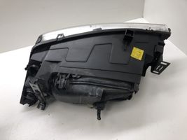 Ford Mondeo Mk III Lampa przednia C301174602