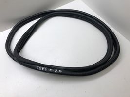Ford Mondeo Mk III Rear door rubber seal (on body) 