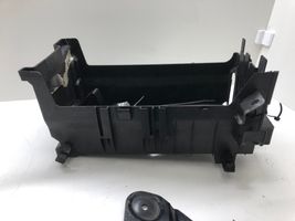 Opel Insignia A Vassoio batteria 13310741