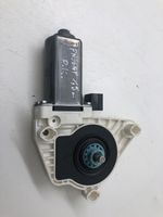 Volkswagen PASSAT B8 Front door window regulator motor 5Q4959801B