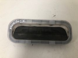 Toyota Avensis T270 Quarter panel pressure vent 